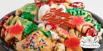 assorted-christmas-cookie-platter