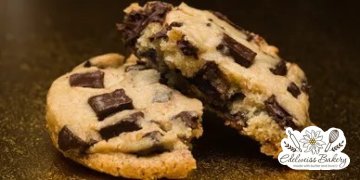 chocolate-chunk-cookie