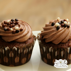 edelweiss-bakery-chocolate-cupcakes