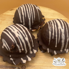 edelweiss-bakery-chocolate-mousse-mountains