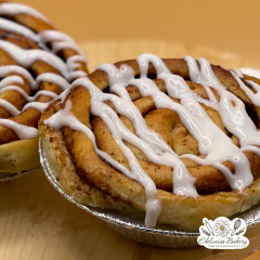 edelweiss-bakery-cinnamon-roll