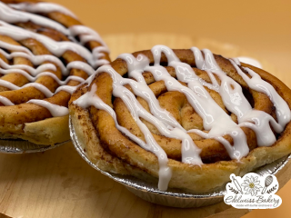 edelweiss-bakery-cinnamon-roll