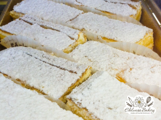 edelweiss-bakery-lemon-bars