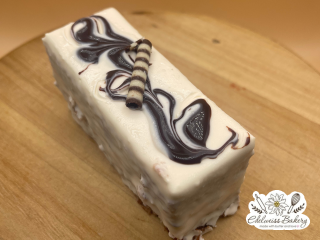 edelweiss-bakery-marble-cake-slice