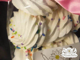 edelweiss-bakery-meringue