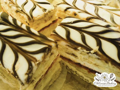 edelweiss-bakery-napoleon