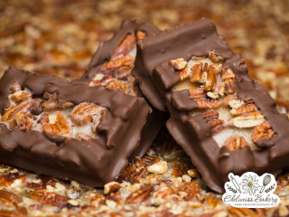 edelweiss-bakery-pecan-bars