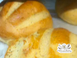 edelweiss-bakery-rye-wcaraway-seeds