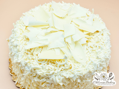 edelweiss-bakery-white-chocolate-shavings-cake