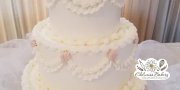 edelweiss-bakery-wedding-cake-design-9